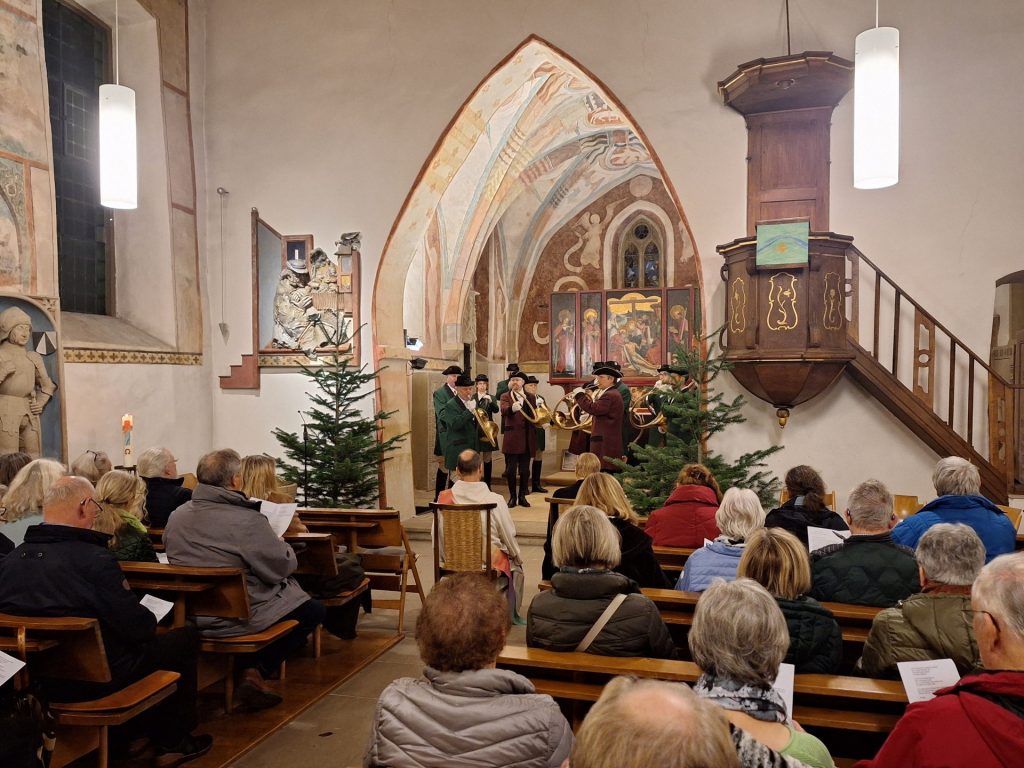 Hubertusmesse 2025: Jagdhornbläser in der Notburgakirche Hochhausen
